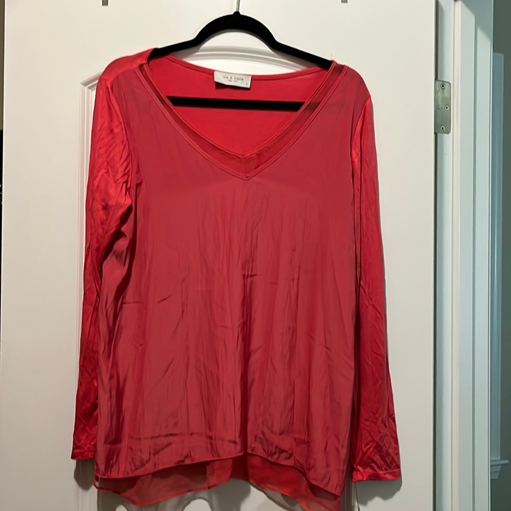 Nice light top